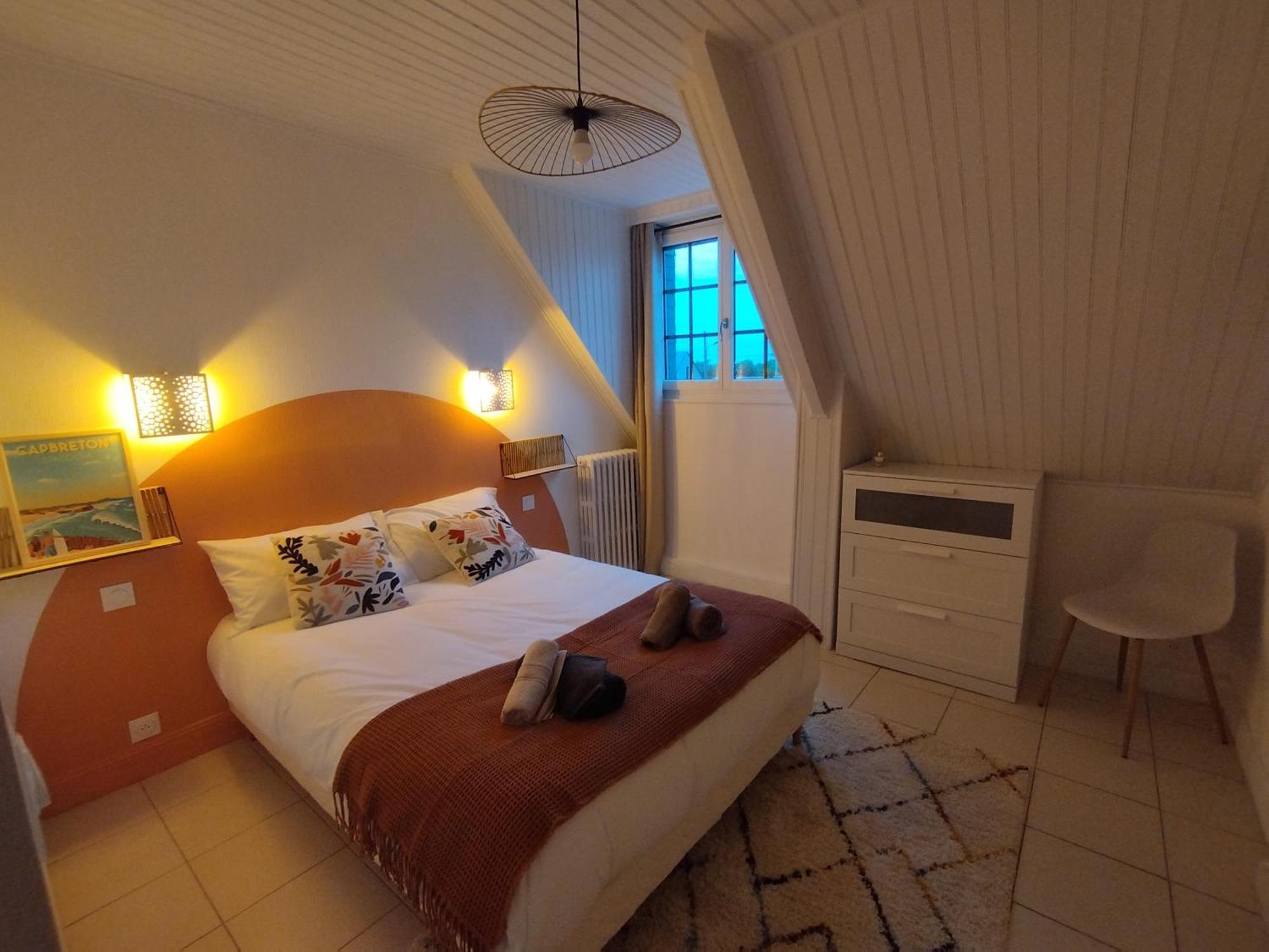 Au Pti' Bonheur Bed & Breakfast Saint-Coulomb Eksteriør bilde